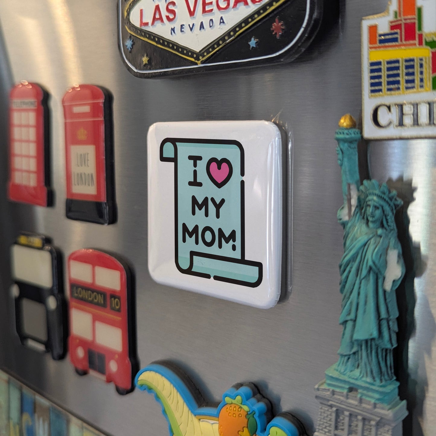 I Love My Mom V.1 Fridge Magnet - PhiloPerse