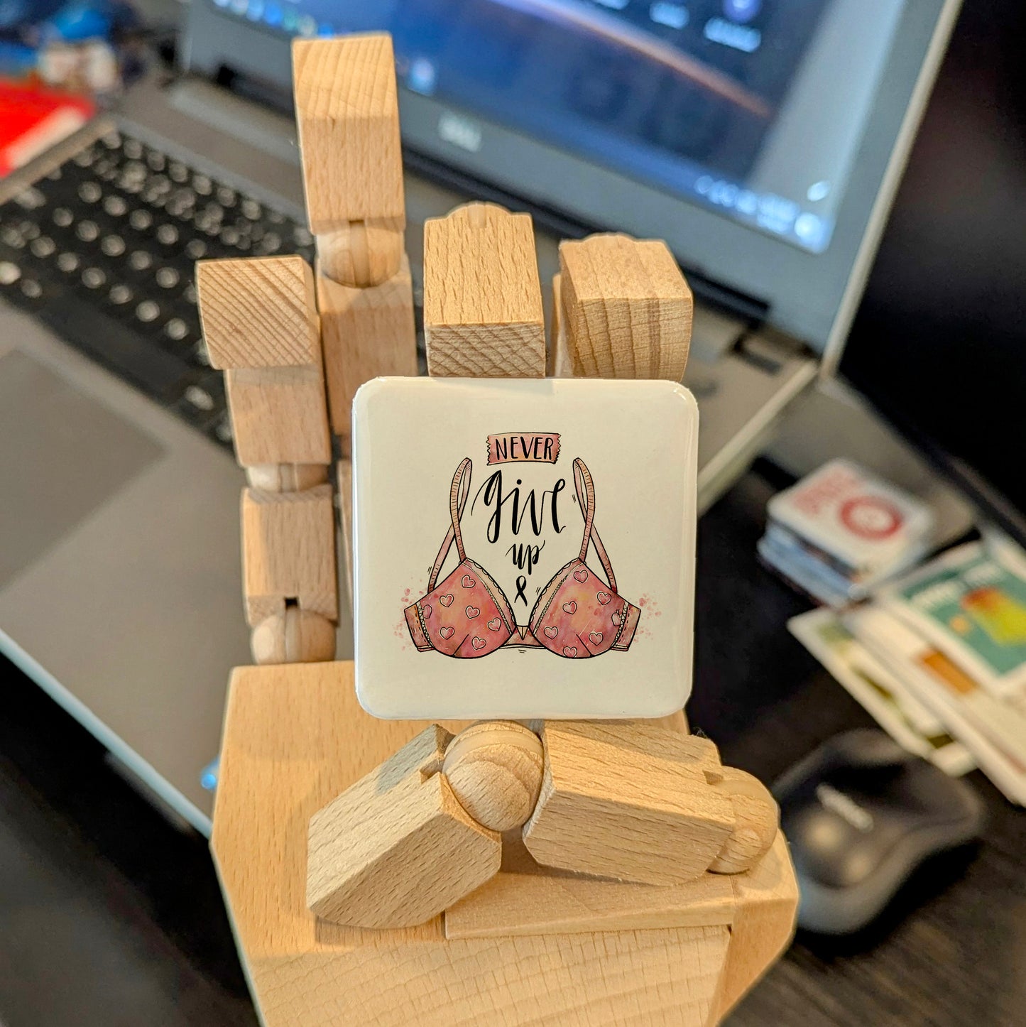 Never Give Up v2 Fridge Magnet - PhiloPerse