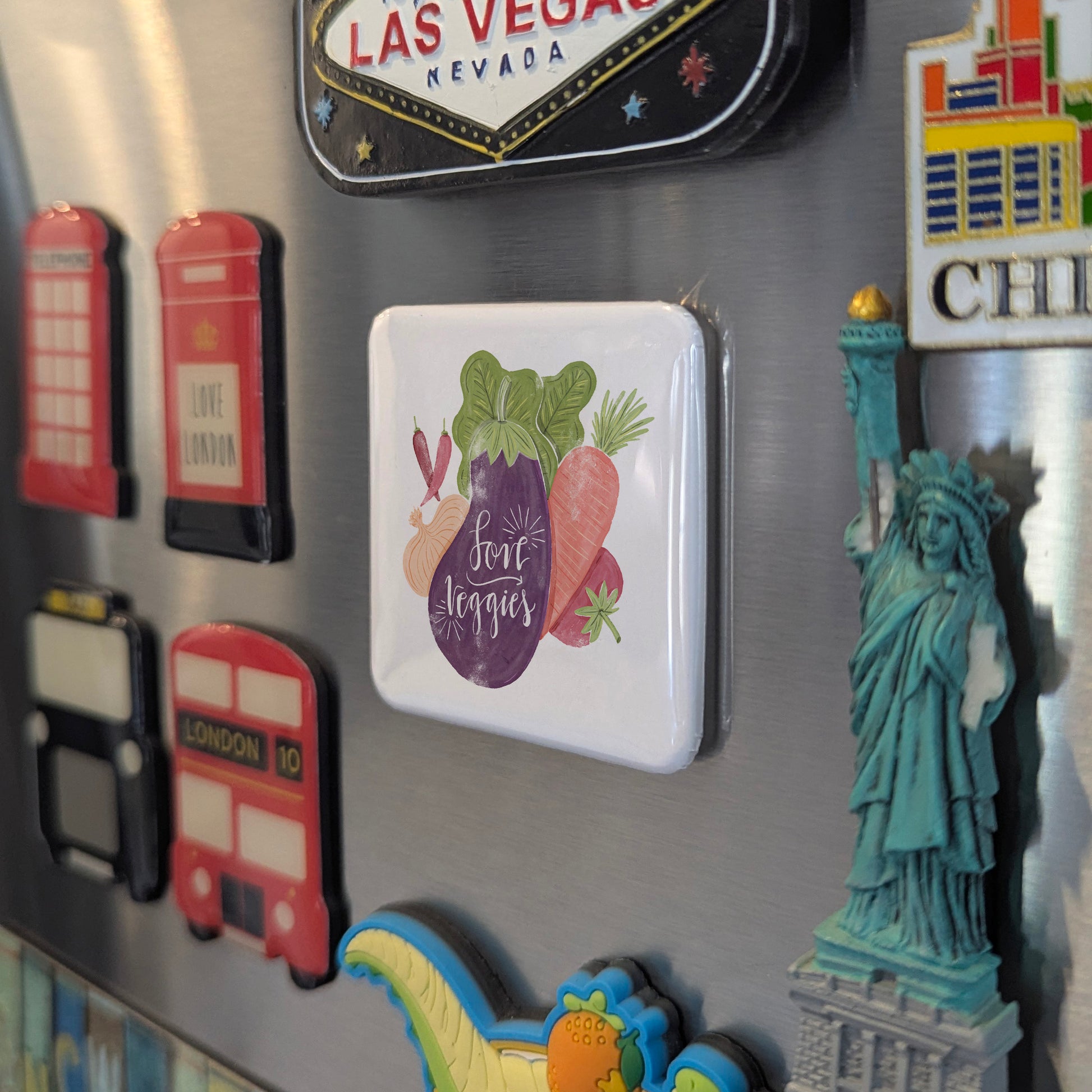 Love Veggies V.1 Fridge Magnet - PhiloPerse