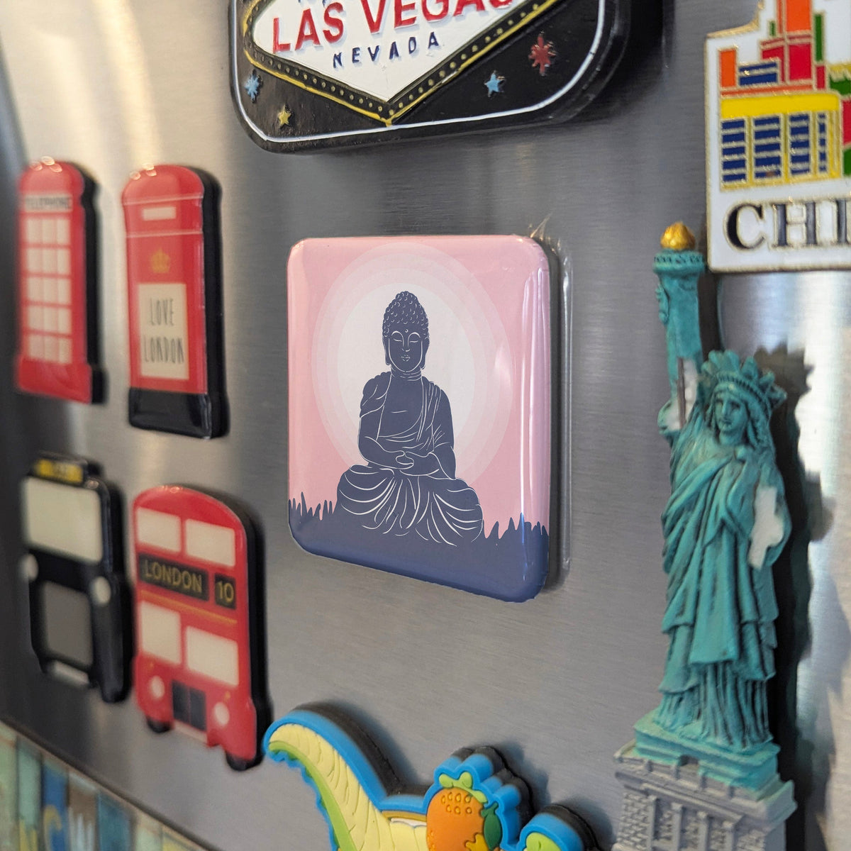 Asia Magnet | Buddha Enlightenment of the Lotus Tradition | 2x2 | Made in Canada