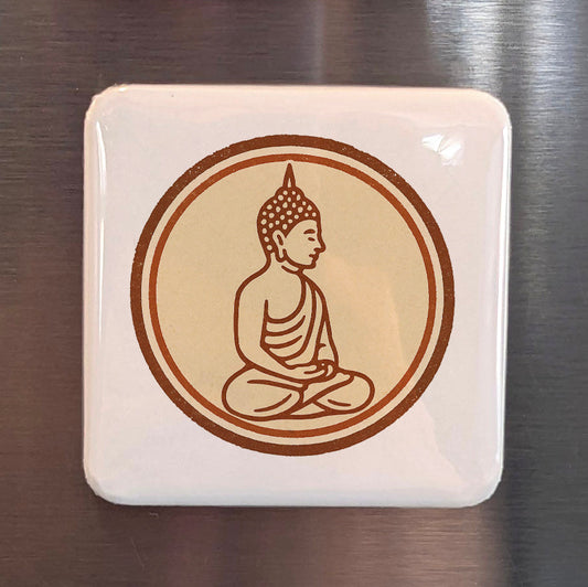 Asia Magnet | Buda: Serenidad Vintage del Antiguo Oriente | 5x5 cm | Hecho en Canadá
