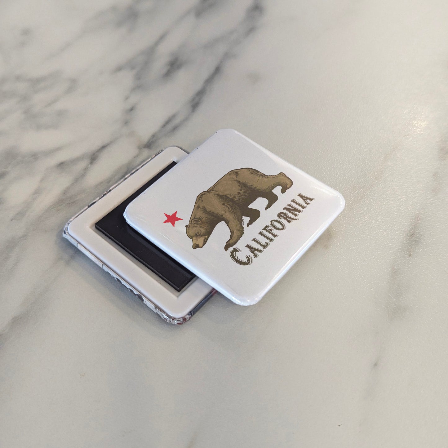 California Magnet | Republic Bear & Star | 2×2 | Made in Canada - PhiloPerse