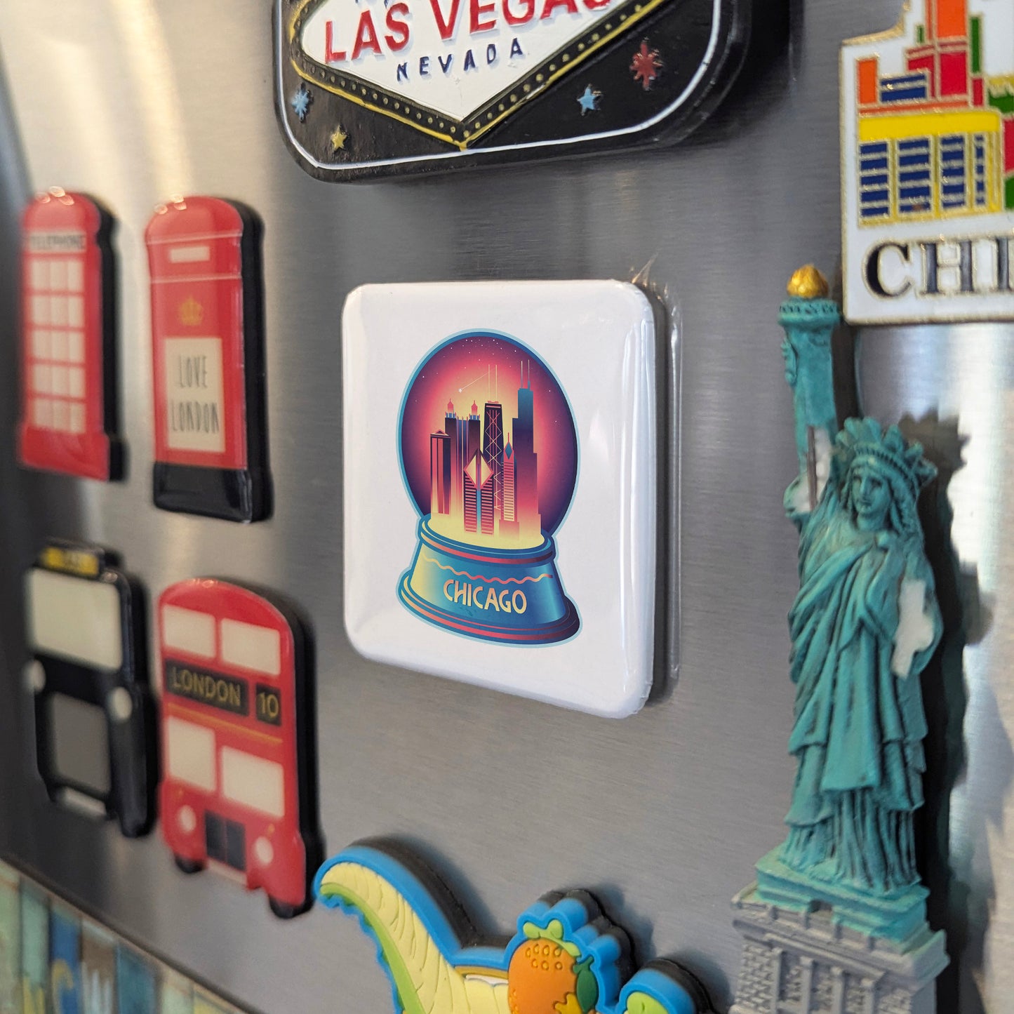 Chicago Illinois Magnet | Snow Globe Skyline | 2×2 | Made in Canada - PhiloPerse