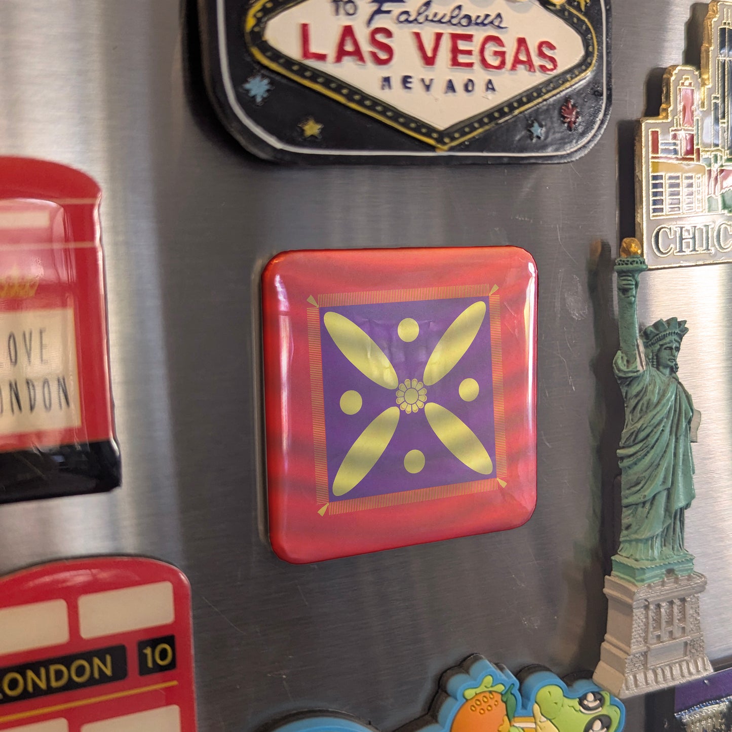 Derafsh Kaviani Flag of the late Sassanid Empire Fridge Magnet - PhiloPerse