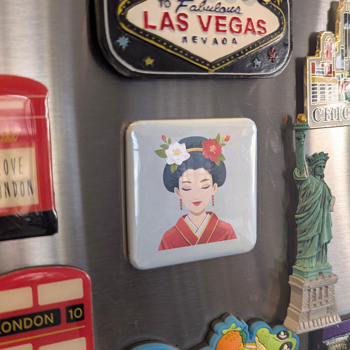Japan Asia Magnet | Geisha Living Art of the Ancient Flower Districts | 2x2 | Made in Canada