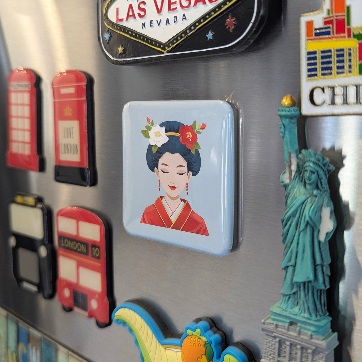 Japan Asia Magnet | Geisha Living Art of the Ancient Flower Districts | 2x2 | Made in Canada