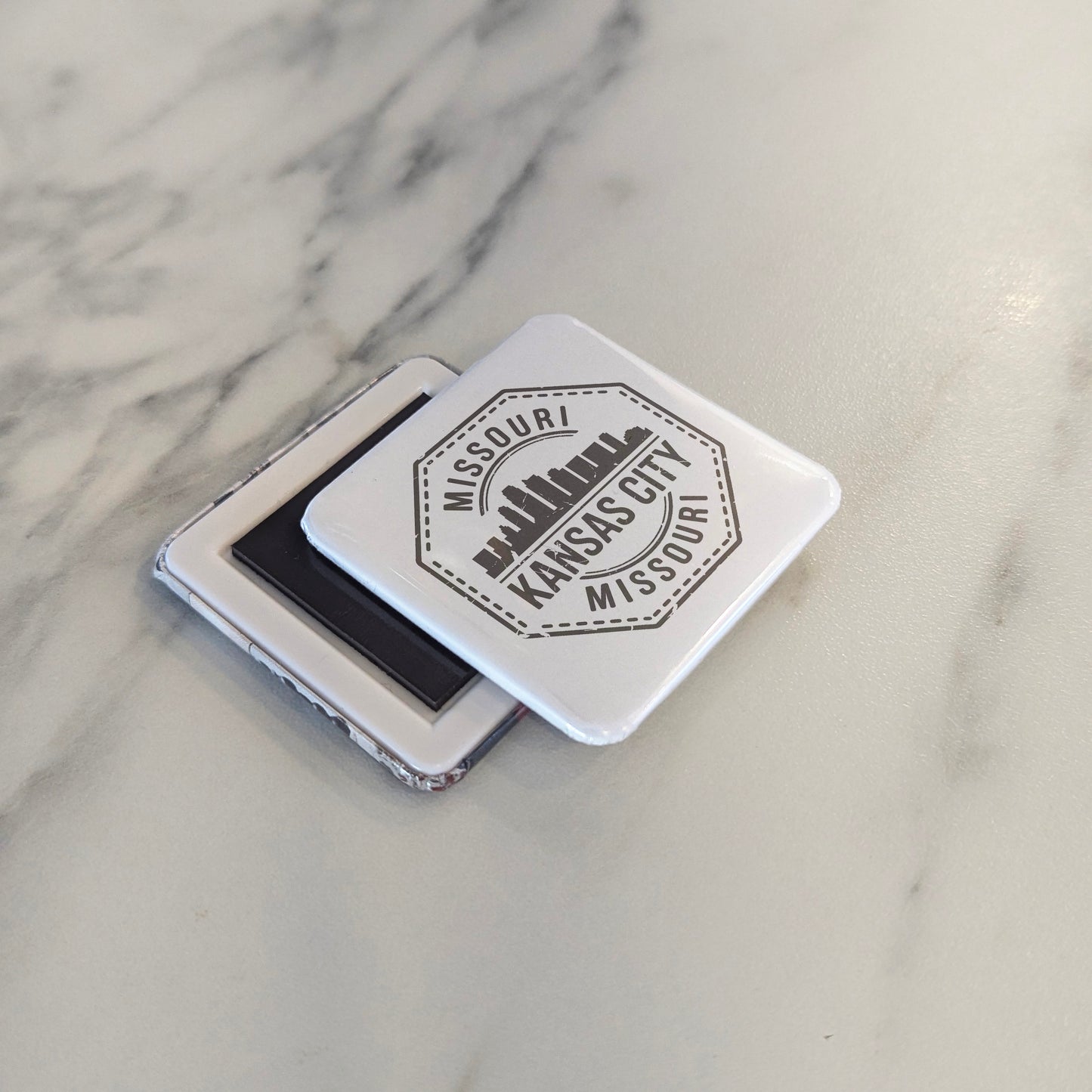Kansas City Missouri Magnet | City of Fountains | 2×2 | Made in Canada - PhiloPerse