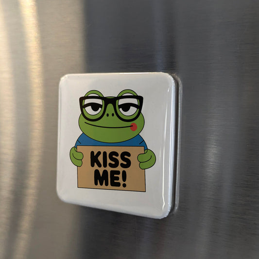 Kiss Me Frog Magnet | A Little Frog Romance | 2×2 | Made in Canada - PhiloPerse