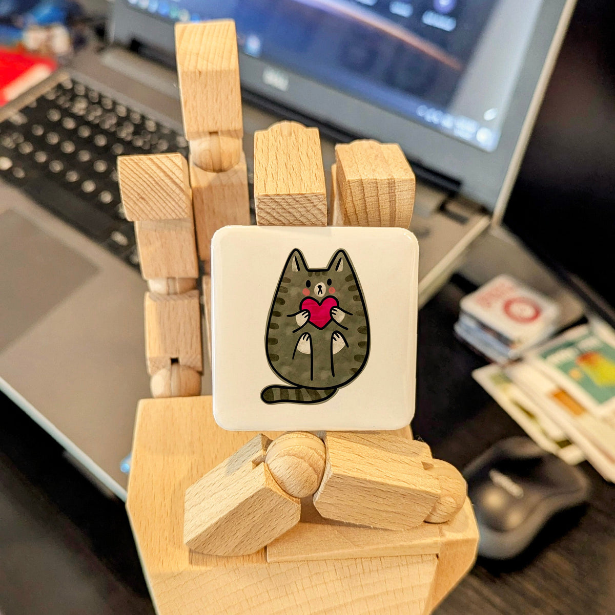 Love Cat Magnet | A Heart Full of Purrs | 2×2 | Made in Canada - PhiloPerse