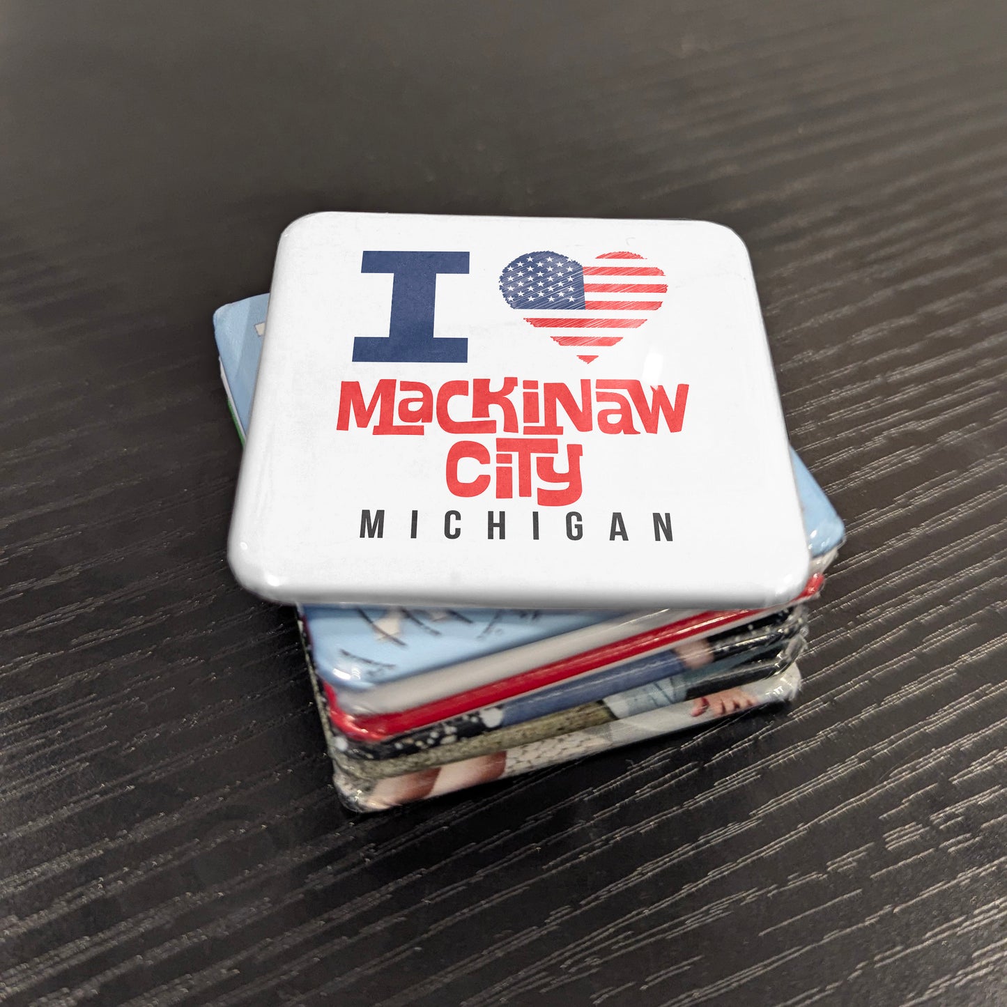 Aimant Mackinaw City Michigan | Porte d'entrée de l'île Mackinac | 2x2 | Fabriqué au Canada