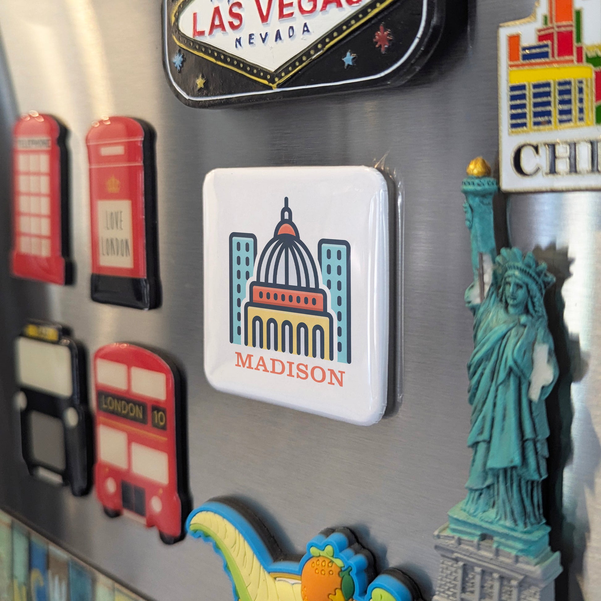 Madison Wisconsin Magnet | Capitol City | 2×2 | Made in Canada - PhiloPerse