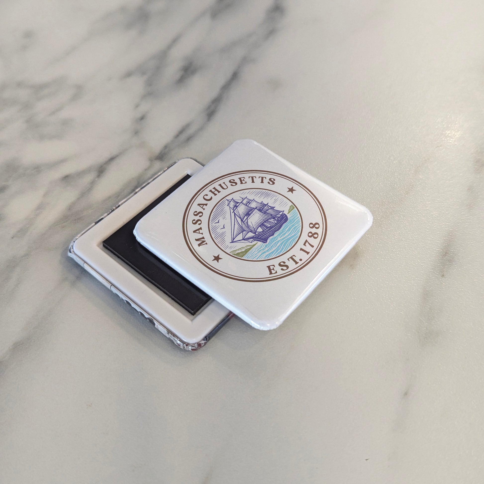 Massachusetts Magnet | The Bay State | 2×2 | Made in Canada - PhiloPerse