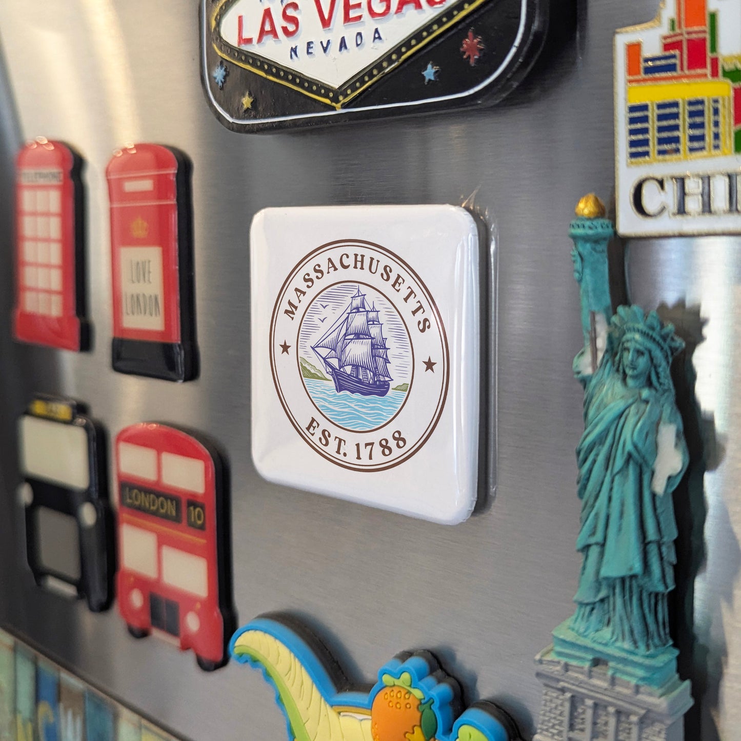 Massachusetts Magnet | The Bay State | 2×2 | Made in Canada - PhiloPerse