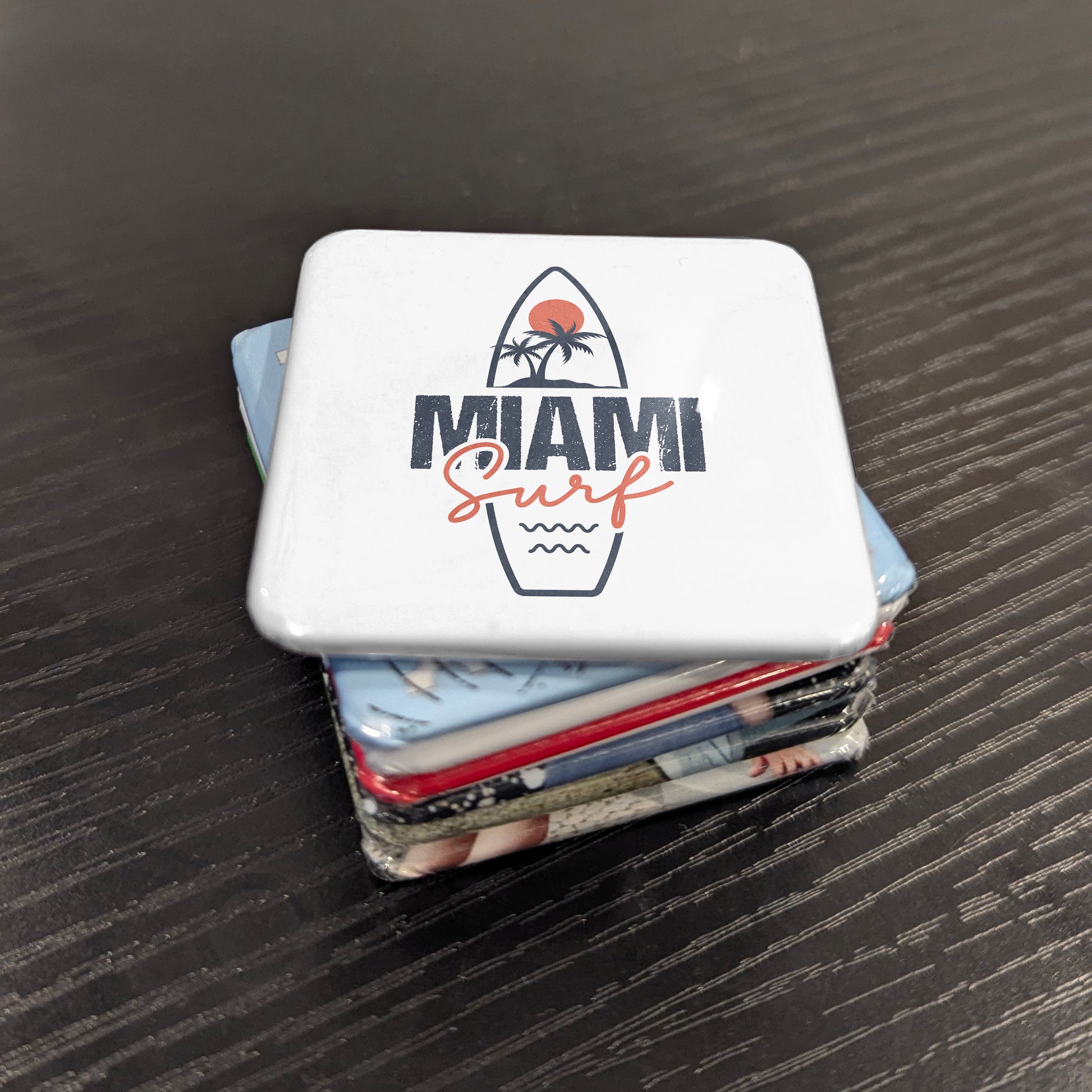 Miami Florida Magnet | Sun & Surf | 2×2 | Made in Canada - PhiloPerse