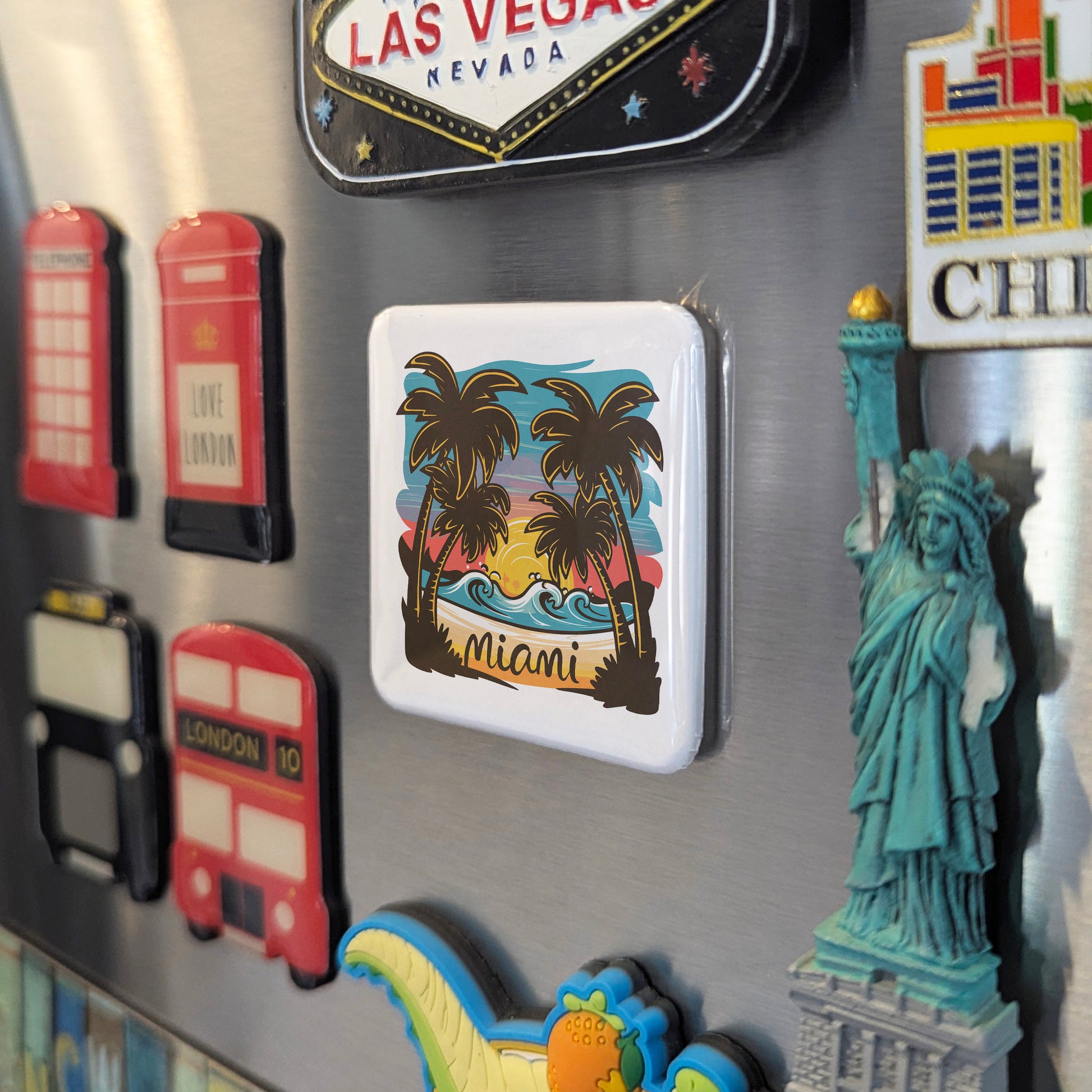 Miami Florida Magnet | Tropical Sunset | 2×2 | Made in Canada - PhiloPerse