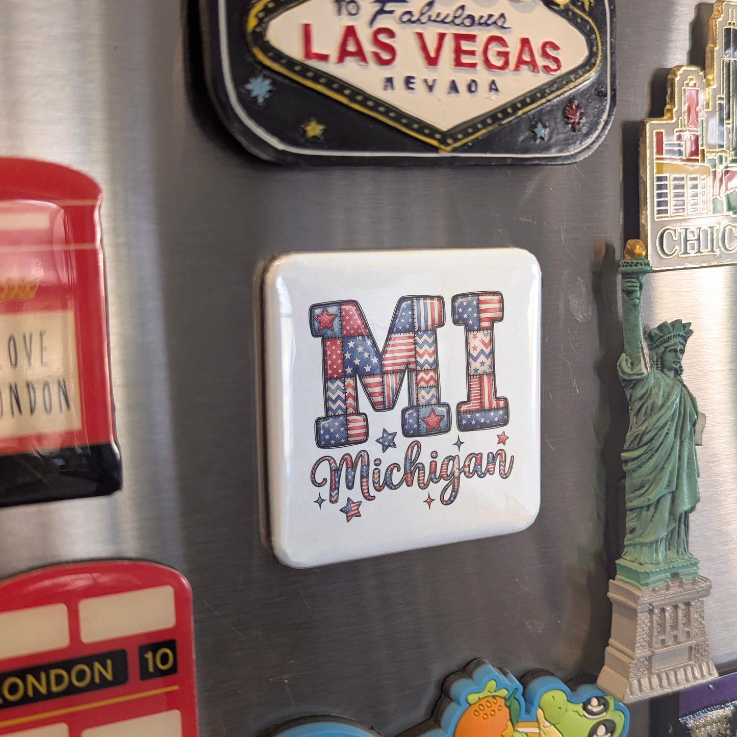 Michigan MI Magnet | Great Lakes State | 2x2 | Made in Canada