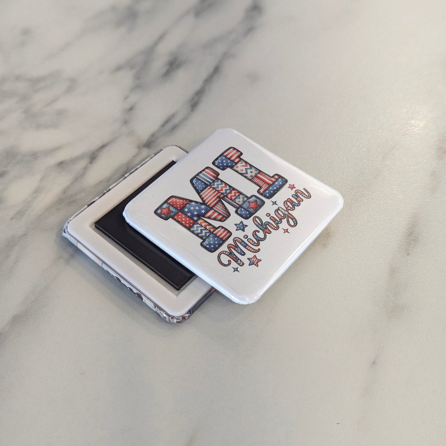 Michigan MI Magnet | Great Lakes State | 2x2 | Made in Canada