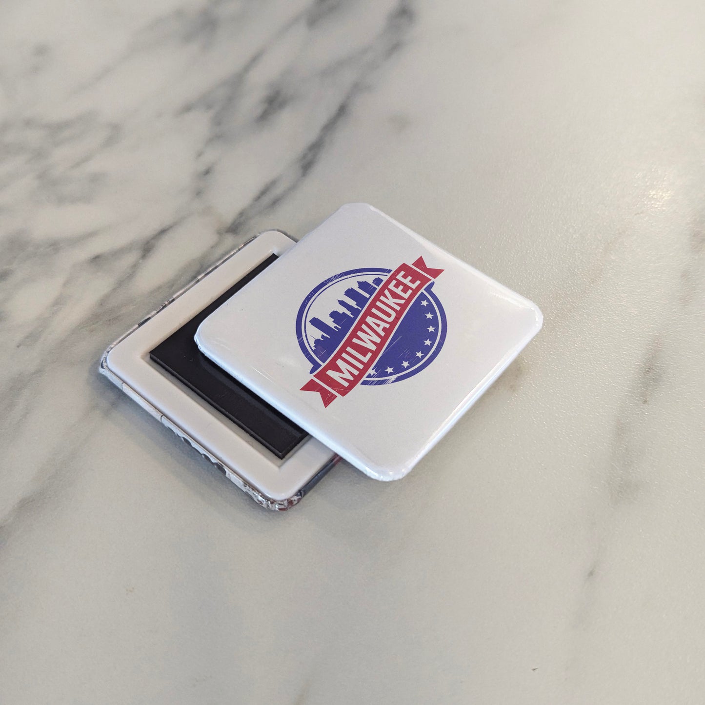 Milwaukee Wisconsin Magnet | City on the Lake | 2×2 | Made in Canada - PhiloPerse