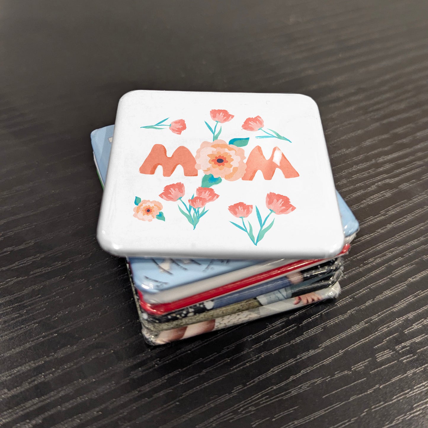 Floral MOM Magnet | 2×2 | Made in Canada - PhiloPerse