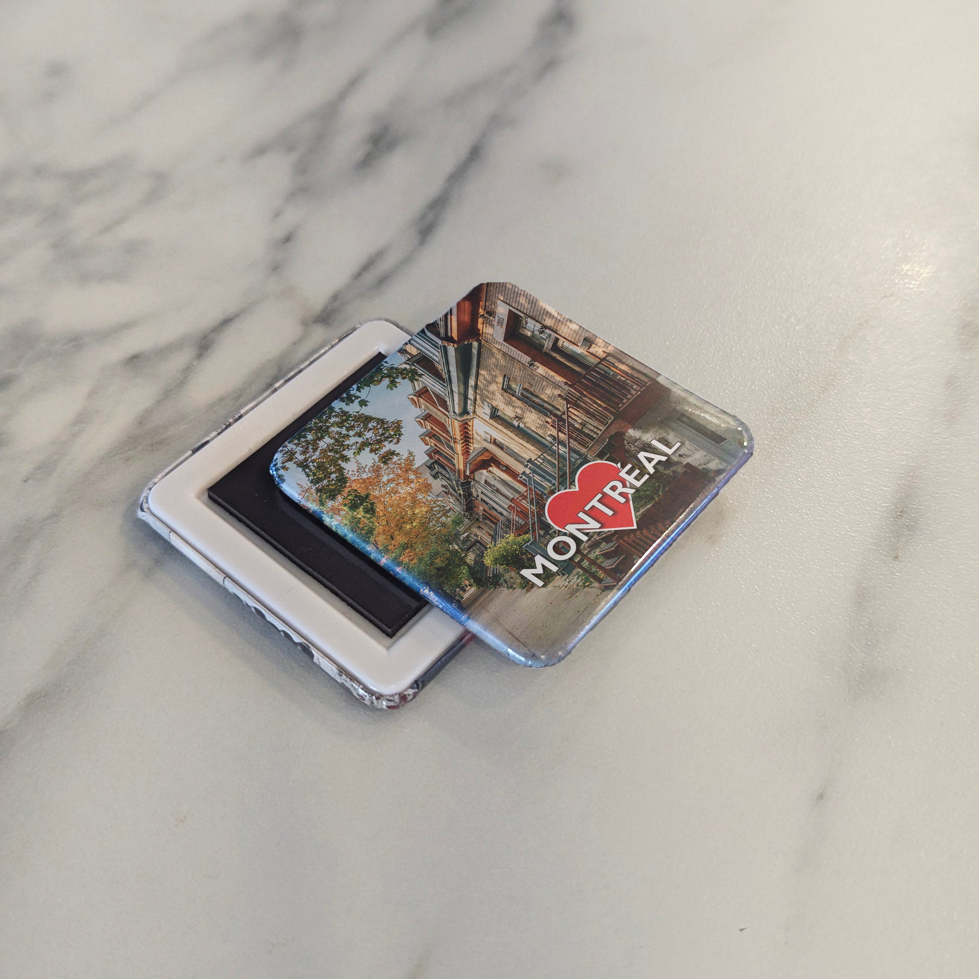 Montreal's Architecture Fridge Magnet - PhiloPerse
