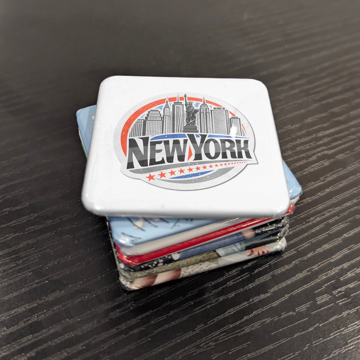 New York City Magnet | The Big Apple | 2×2 | Made in Canada - PhiloPerse