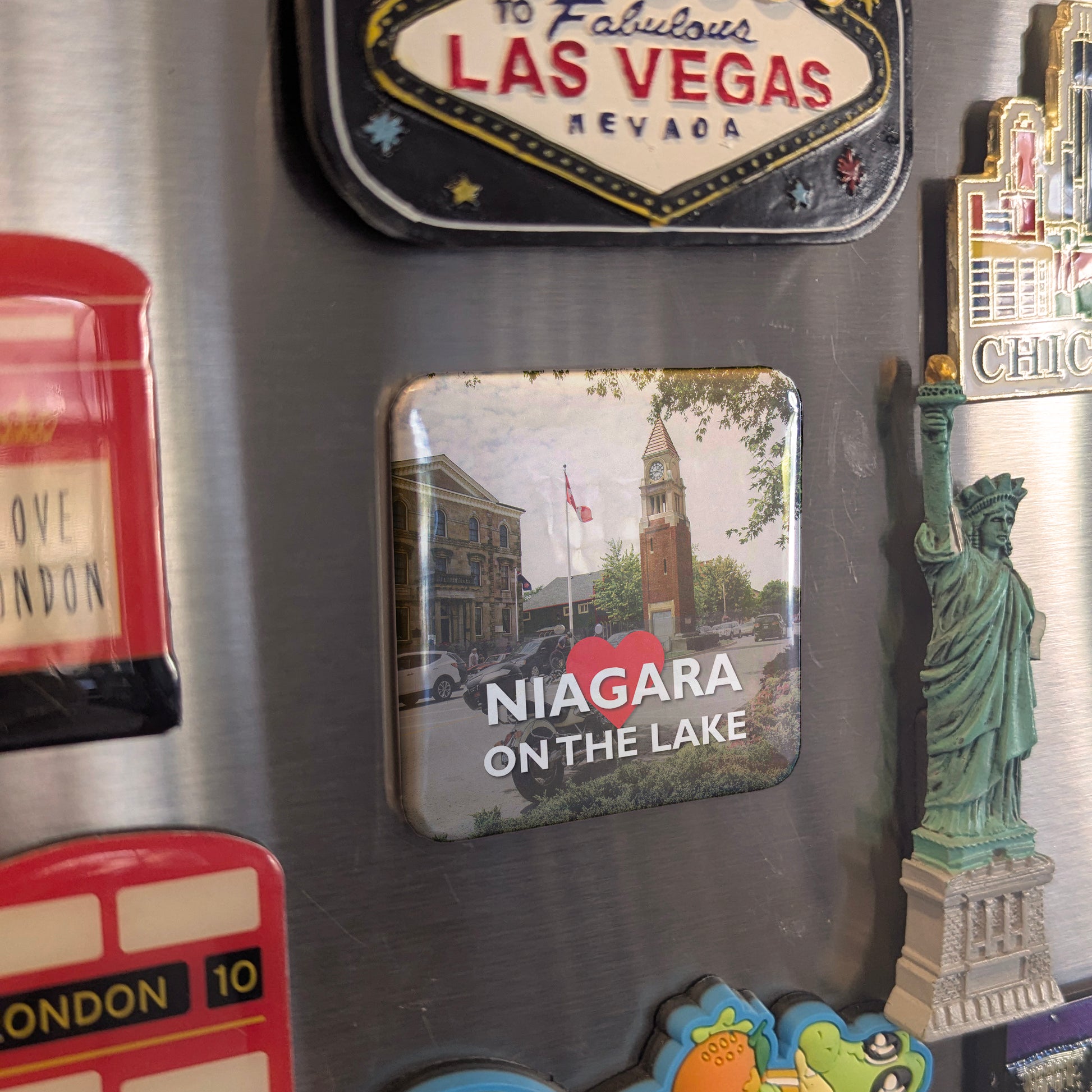Niagara On The Lake Fridge Magnet - PhiloPerse