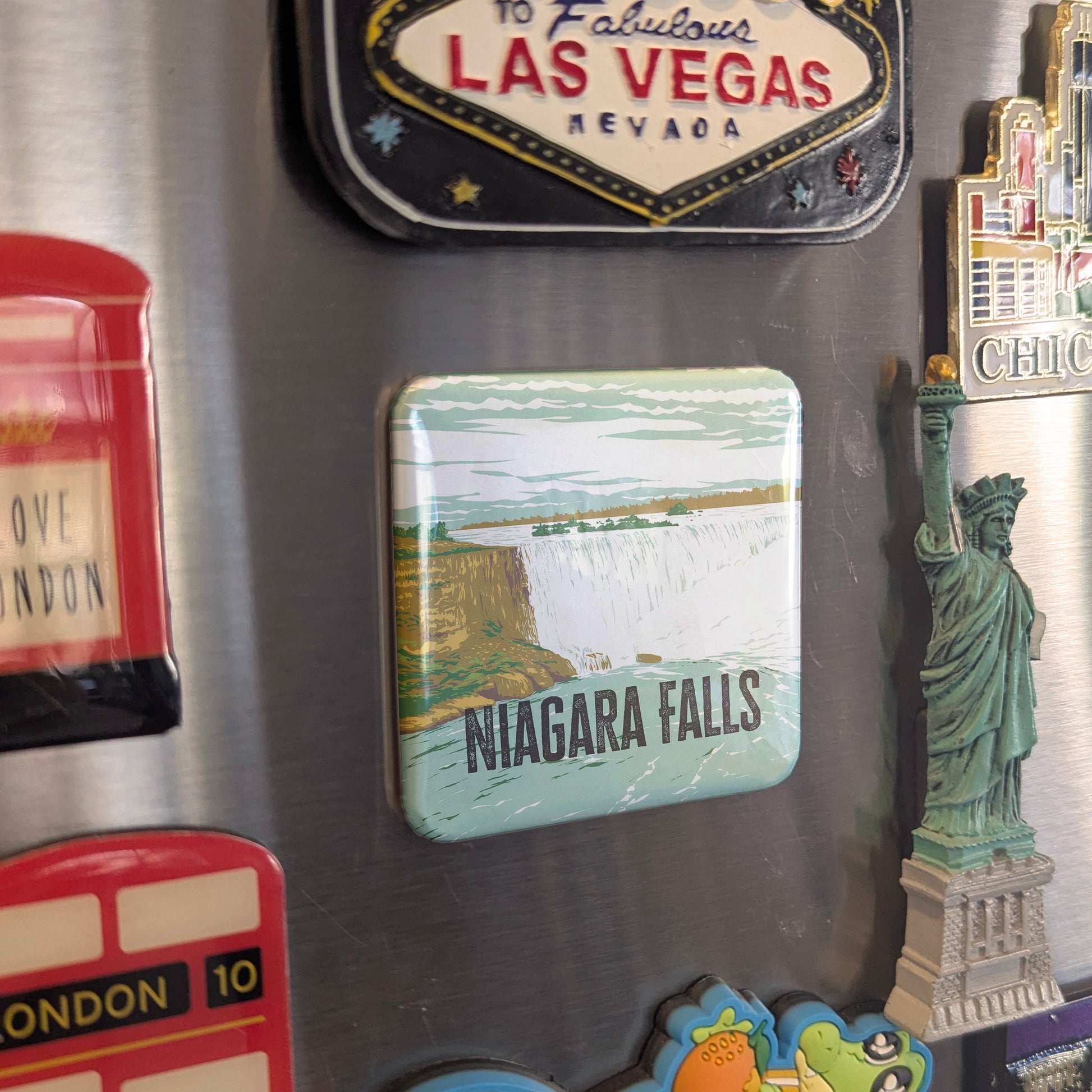 Niagara Falls Magnet | 2×2 | Made in Canada - PhiloPerse