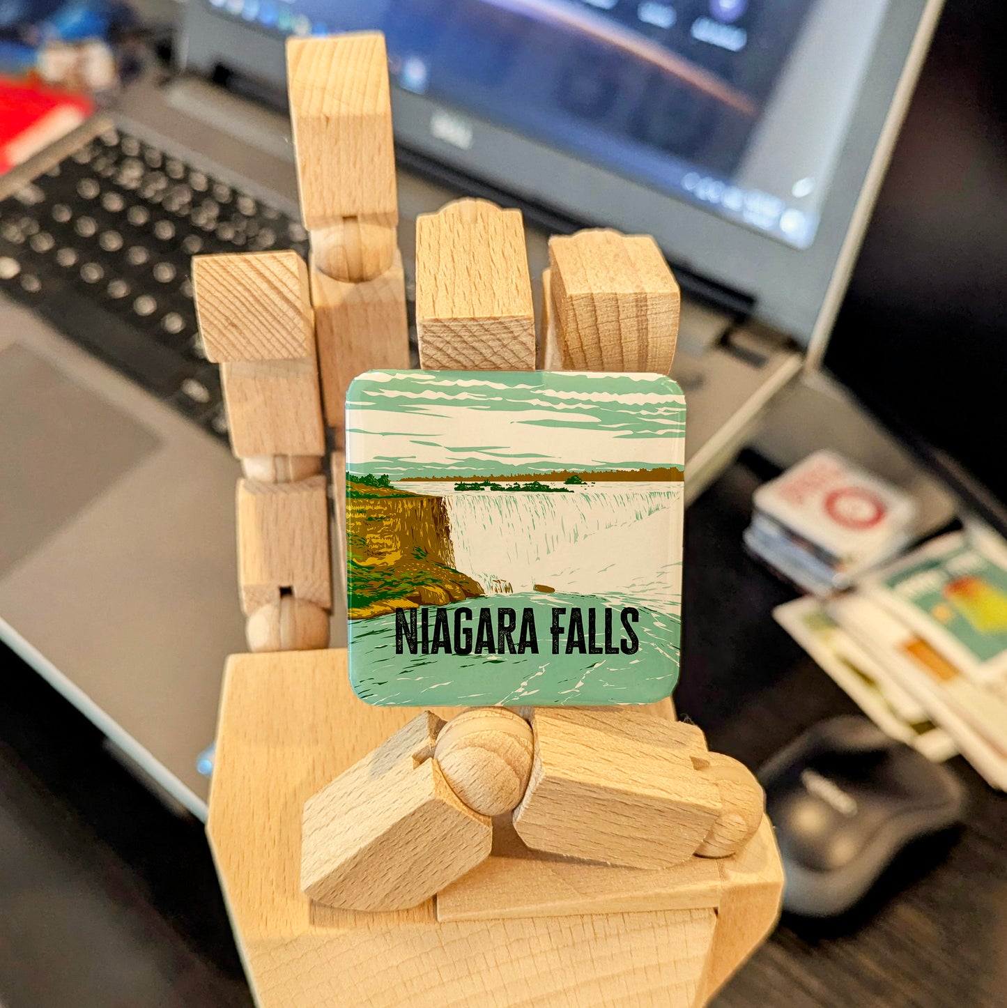 Niagara Falls Magnet | 2×2 | Made in Canada - PhiloPerse
