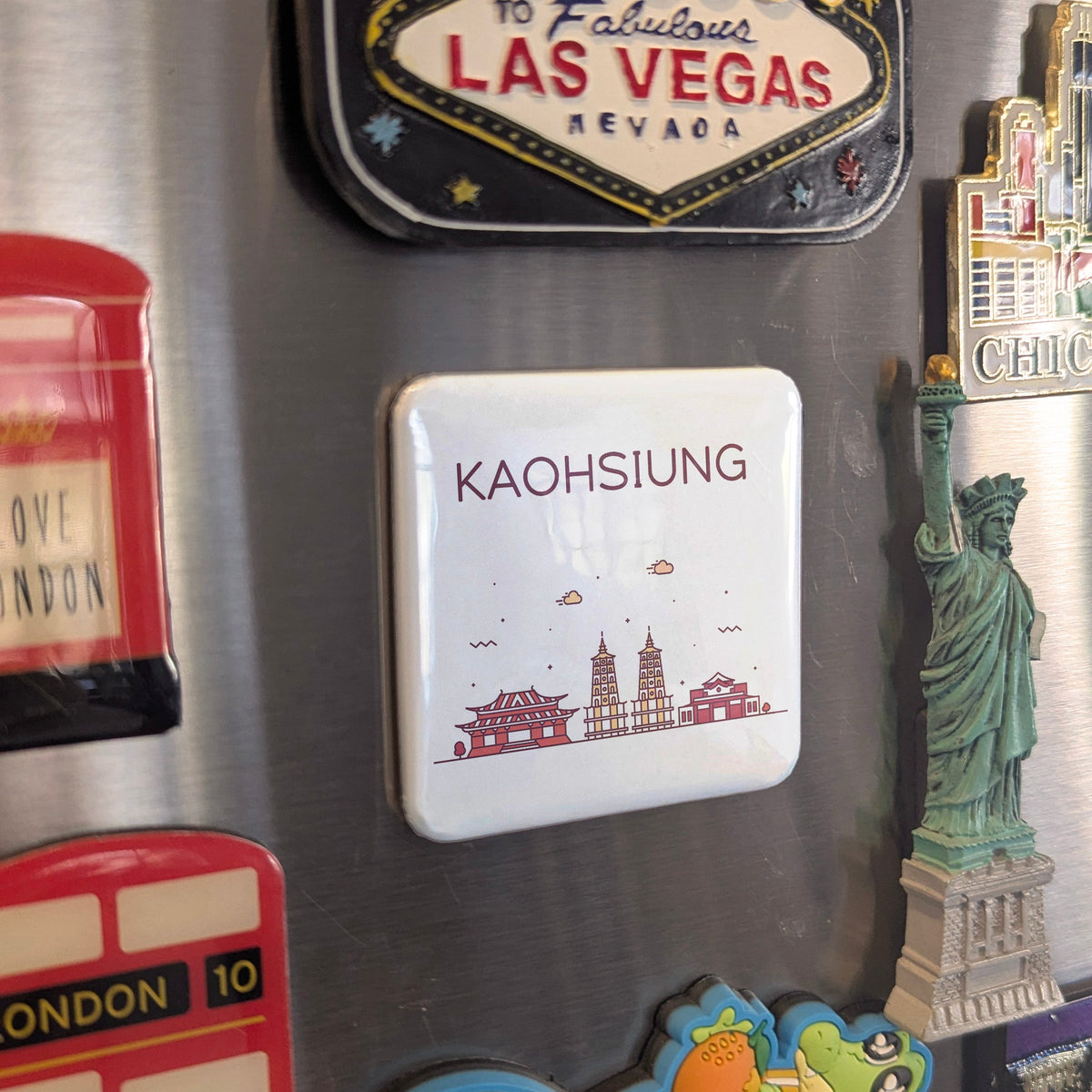 Kaohsiung Taiwan Asia Magnet | Harbour City of the Southern Taiwan Strait | 2x2 | Made in Canada
