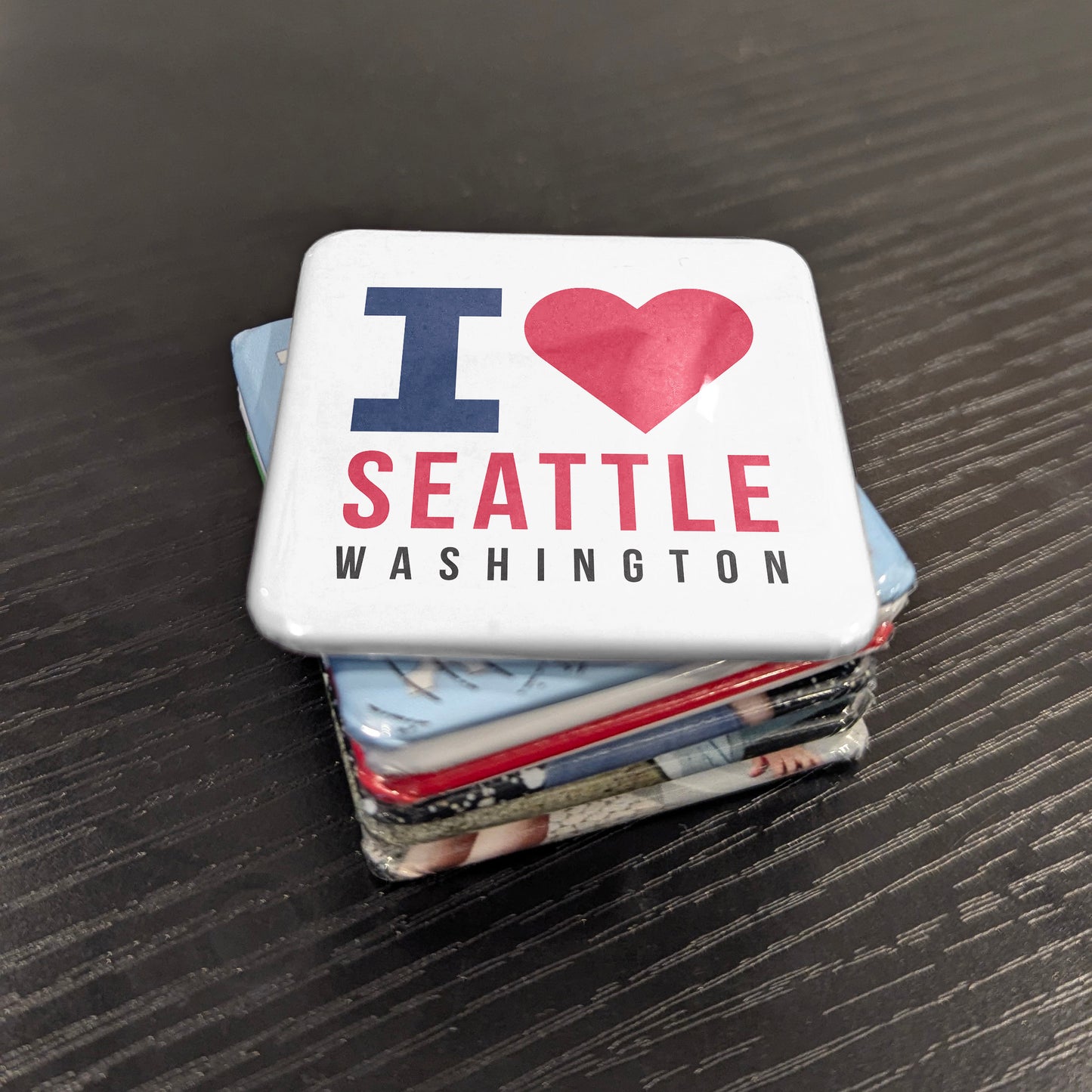 Seattle Washington Magnet | The Emerald City | 2×2 | Made in Canada - PhiloPerse