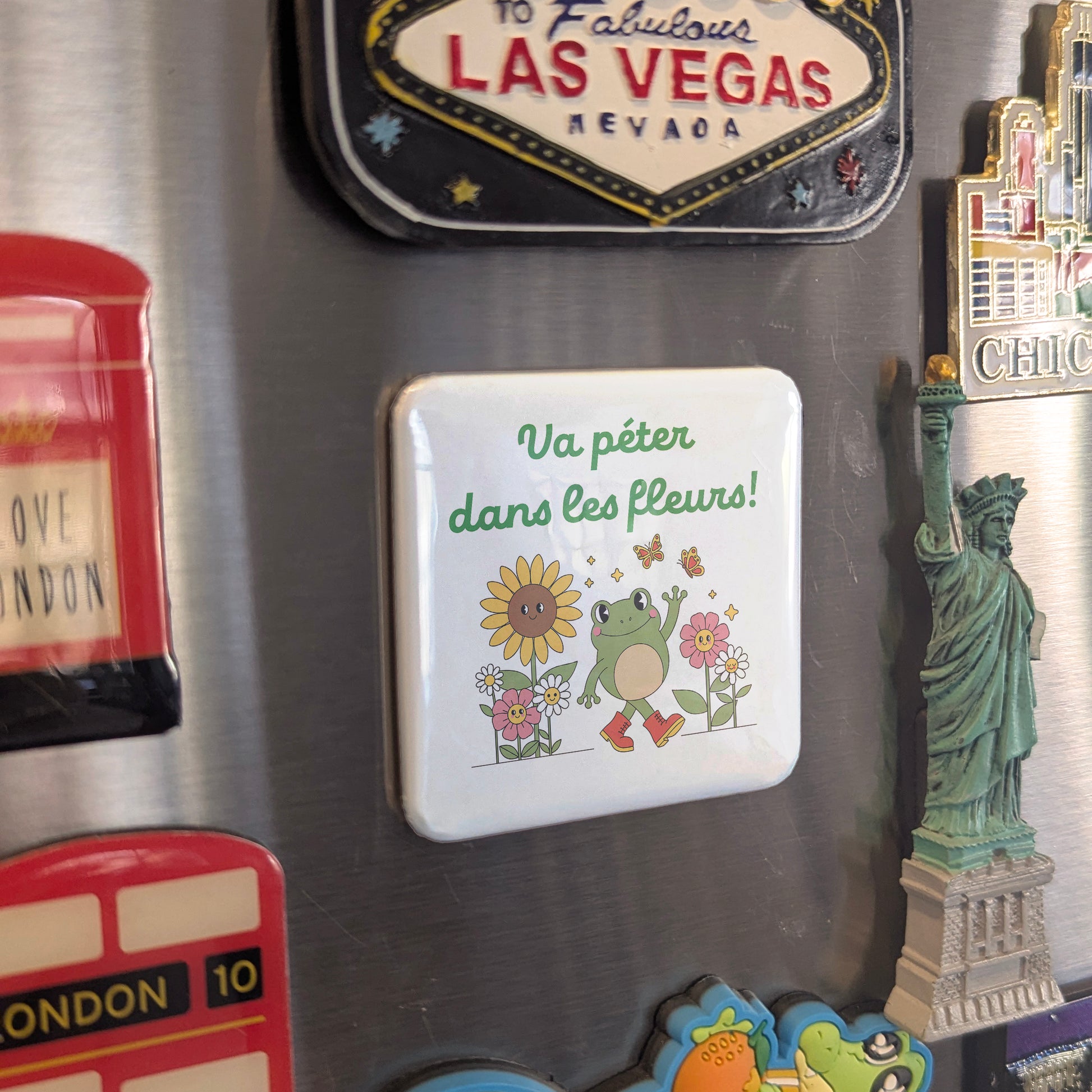 Va péter dans les fleurs! Fridge Magnet - PhiloPerse